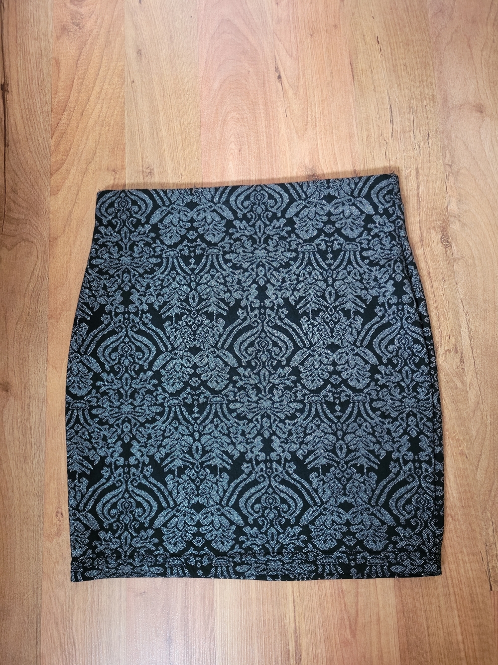 Black Damask Pencil Skirt - Sleek Office-to-Evening Style